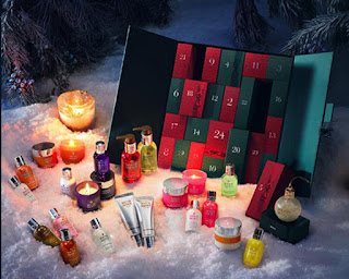 Contents of the Molton Brown Scented Luxuries Advent Calendar for Holiday 2016